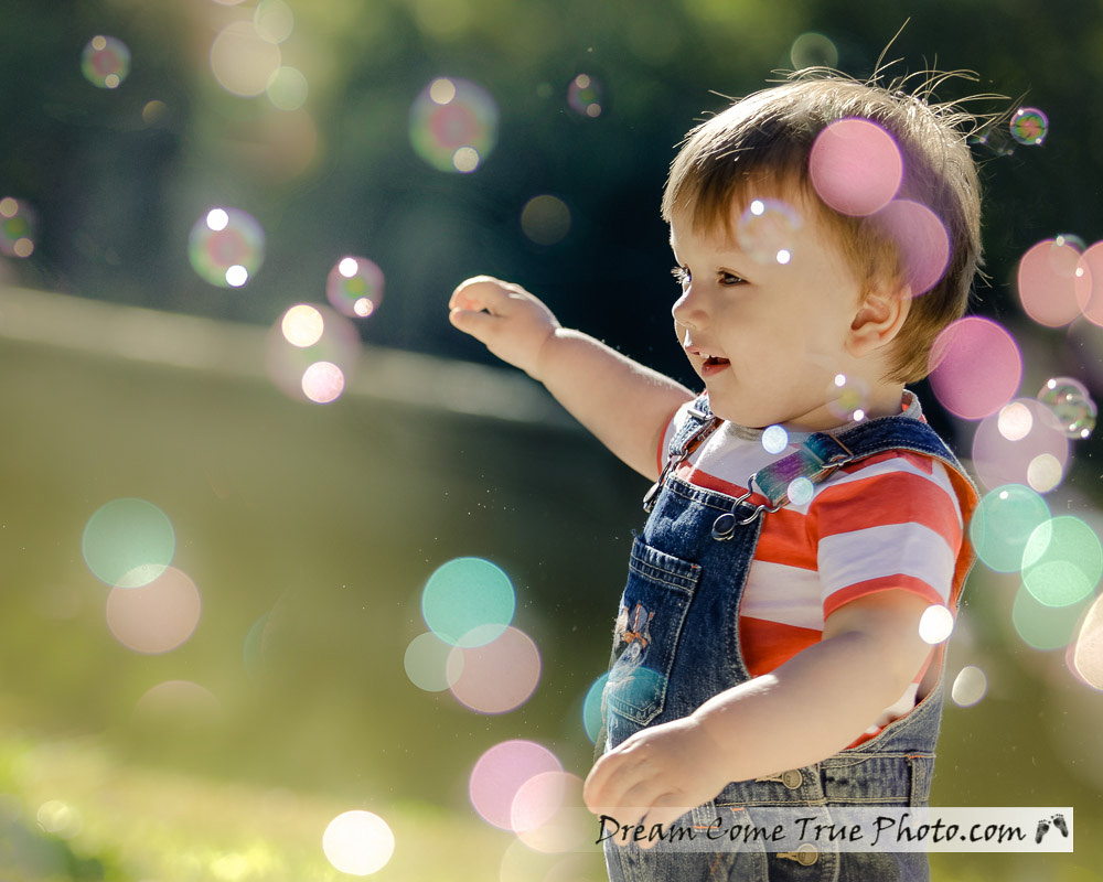 Dream Come True Photo - Family Photosession outside - Capturing true personality of little boy having fun with bubbles